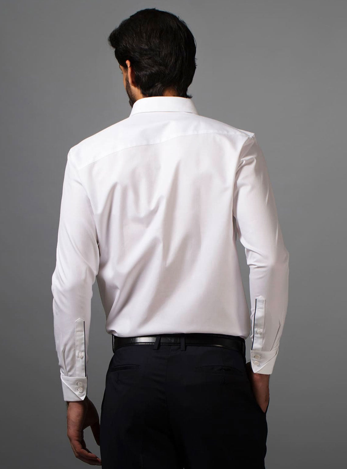 The Mantaray Dress Cuff Shirt