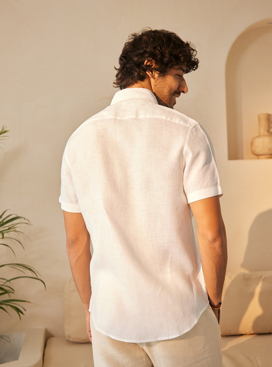 Essential White Linen Hunter Mark Shirt