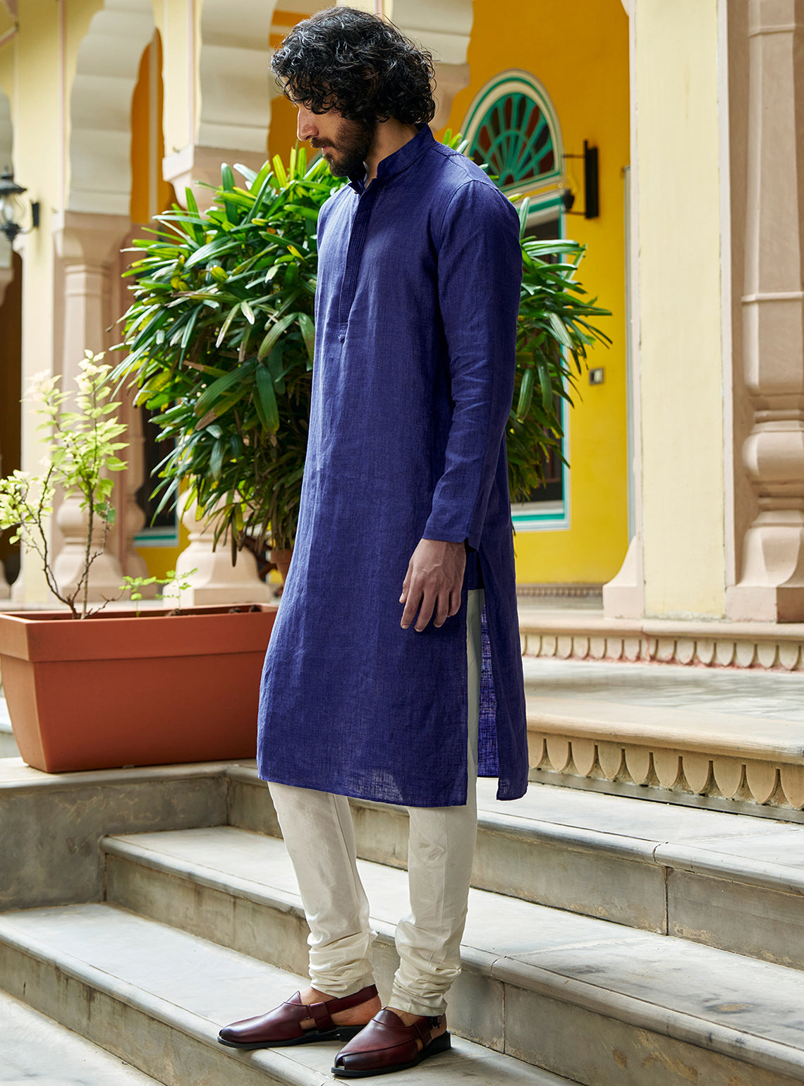 Raya White Cotton Silk Churidar Pyjama