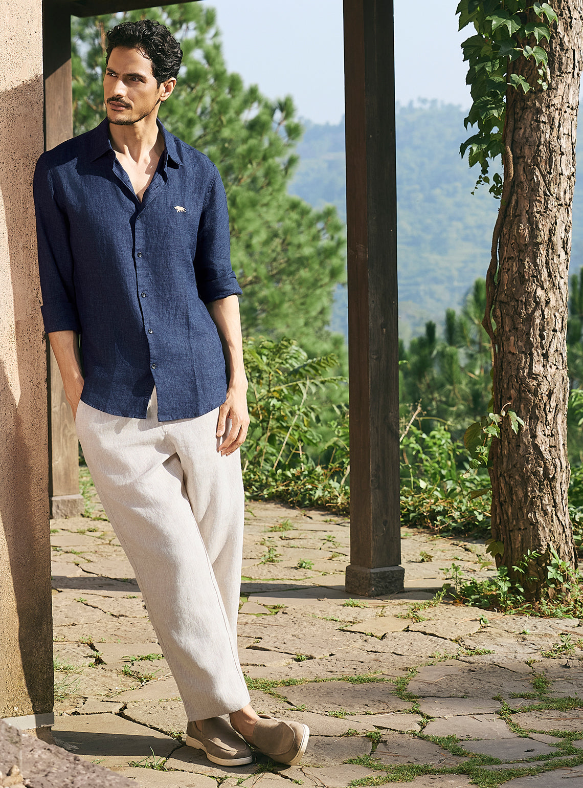 Heritage Navy European Linen Shirt