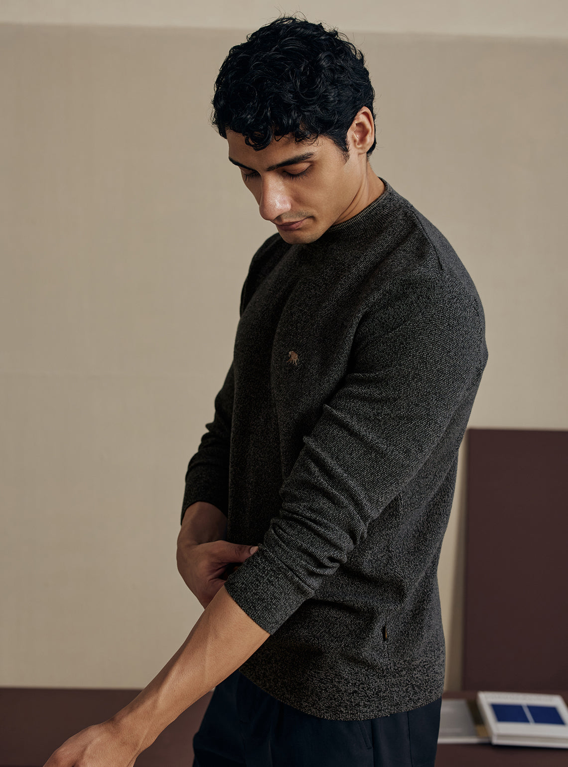 Onyx Black Cotton Pullover