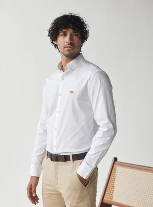 Essential White - Tan Mark Shirt