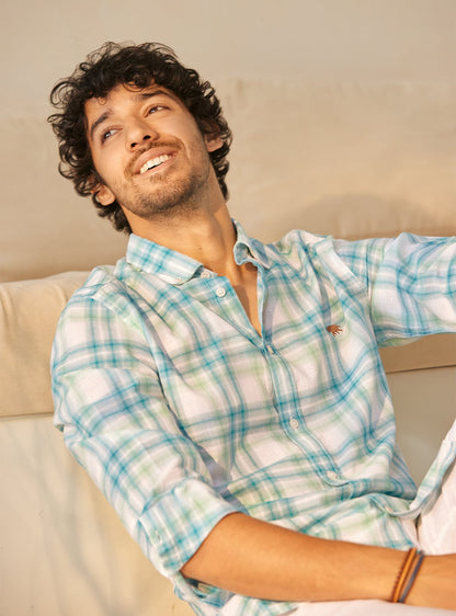 River Valley Linen Shirt